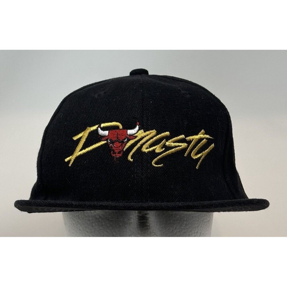 Vintage 90's Chicago Bulls Dynasty Snapback Hat Kick 10 Miller MGD Black NBA